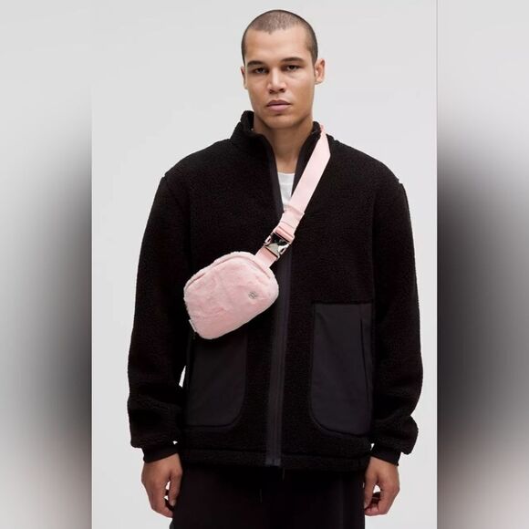 Lululemon Strawberry Pink Everywhere Belt Bag Plush Fleece - Picture 7 of 8
